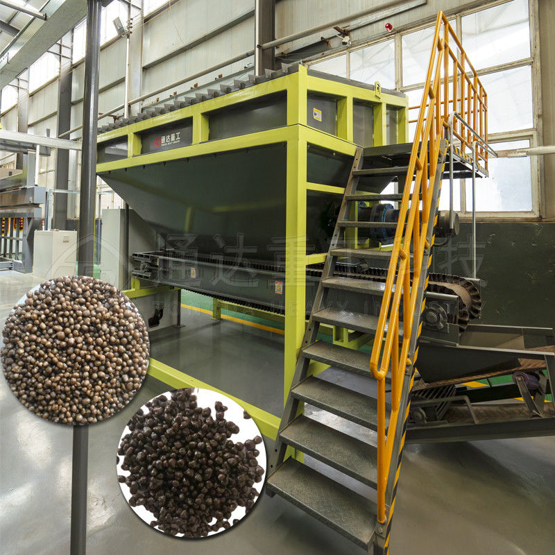 5- 8 Ton / H Fertilizer Production Line Manure Organic Raw Materials Forklift Feed Bin