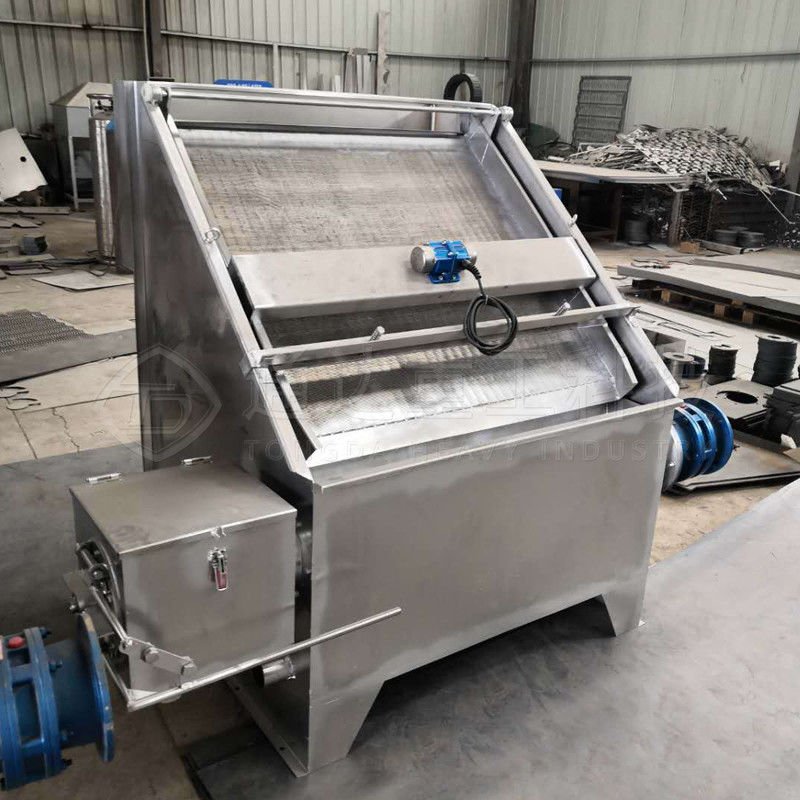 Wet And Dry Separator Pig Manure Inclined Sieve Solid Liquid Separator Dewatering Machine